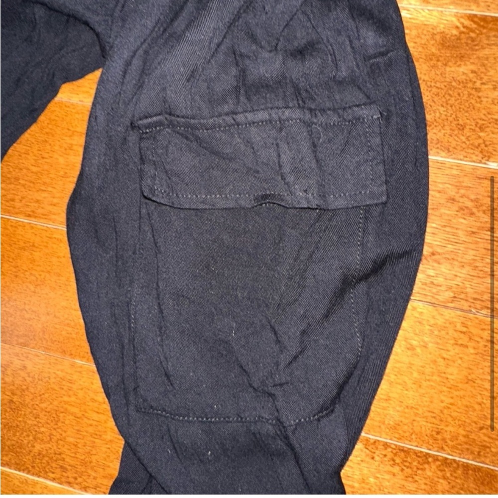 Strapless cargo jumpsuit - Picture 3 of 7